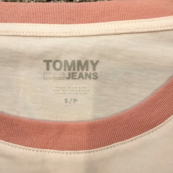 NWT Sz S Tommy Jeans Pink LS Crop Top - Picture 4 of 9